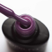 Фото 2 - Komilfo Color Base Juicy Blueberry - кольорове базове покриття (винно-фіолетовий), 8 мл